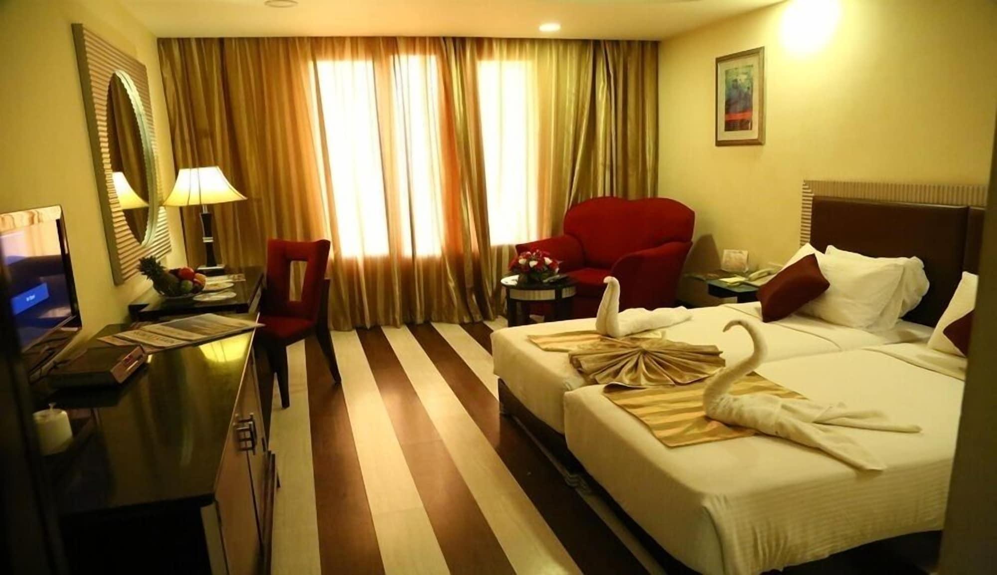 Regenta Central Deccan Chennai Exterior foto