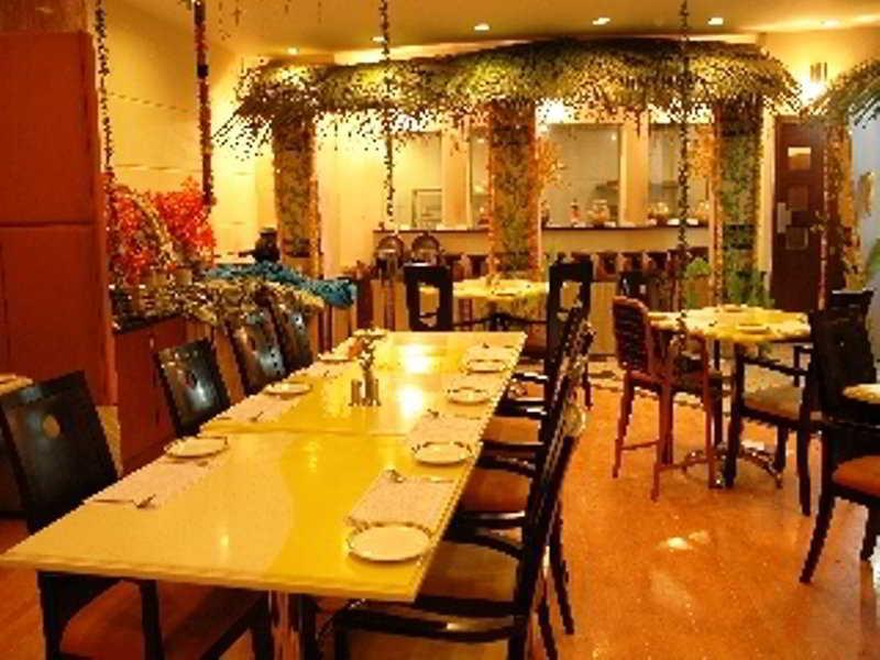 Regenta Central Deccan Chennai Exterior foto
