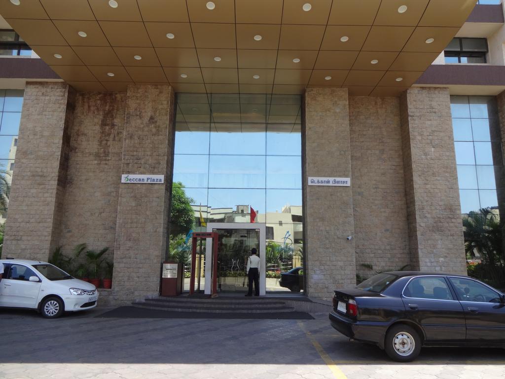 Regenta Central Deccan Chennai Exterior foto